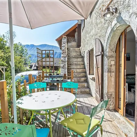 Les Roches - T2. Appartement *